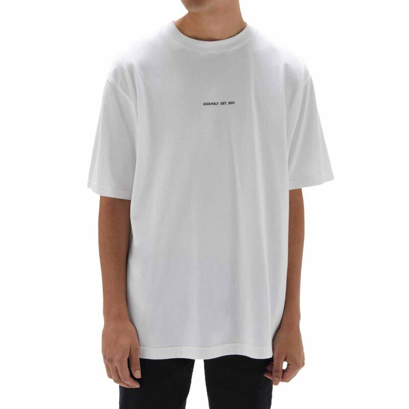 Assembly Label Mens Organic Established Tee White/Black image number 0